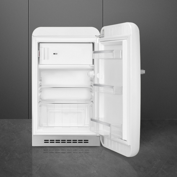 Холодильник с одной дверцей Smeg FAB10RWH6