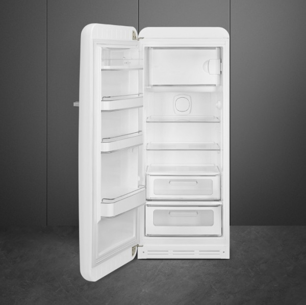 Холодильник с одной дверцей Smeg  FAB28LWH5