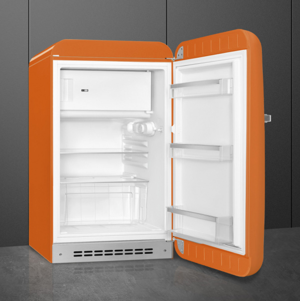 Холодильник с одной дверцей Smeg FAB10ROR6